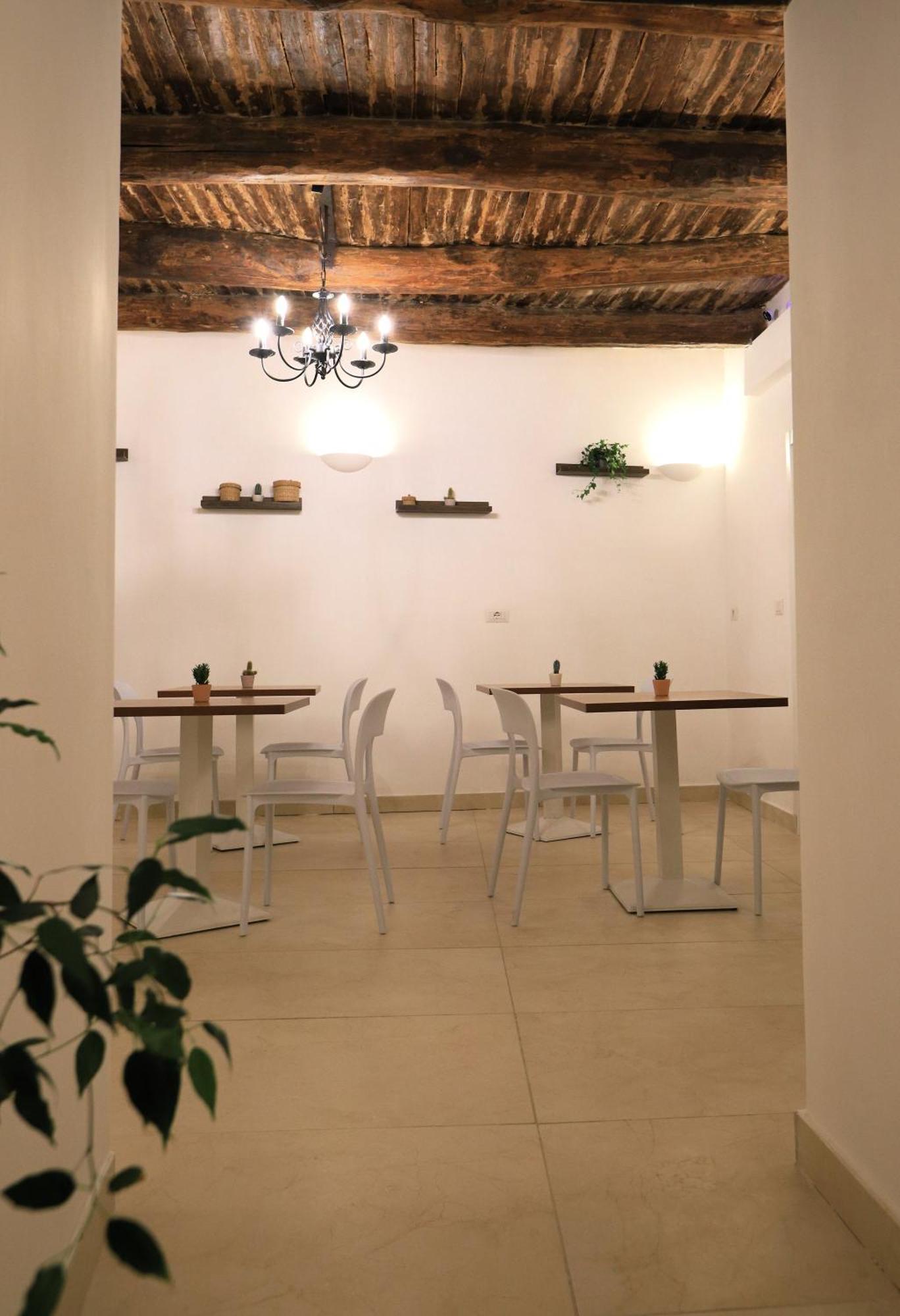 Ai 13 Gradoni Di Chiaia Bed & Breakfast Naples Exterior photo